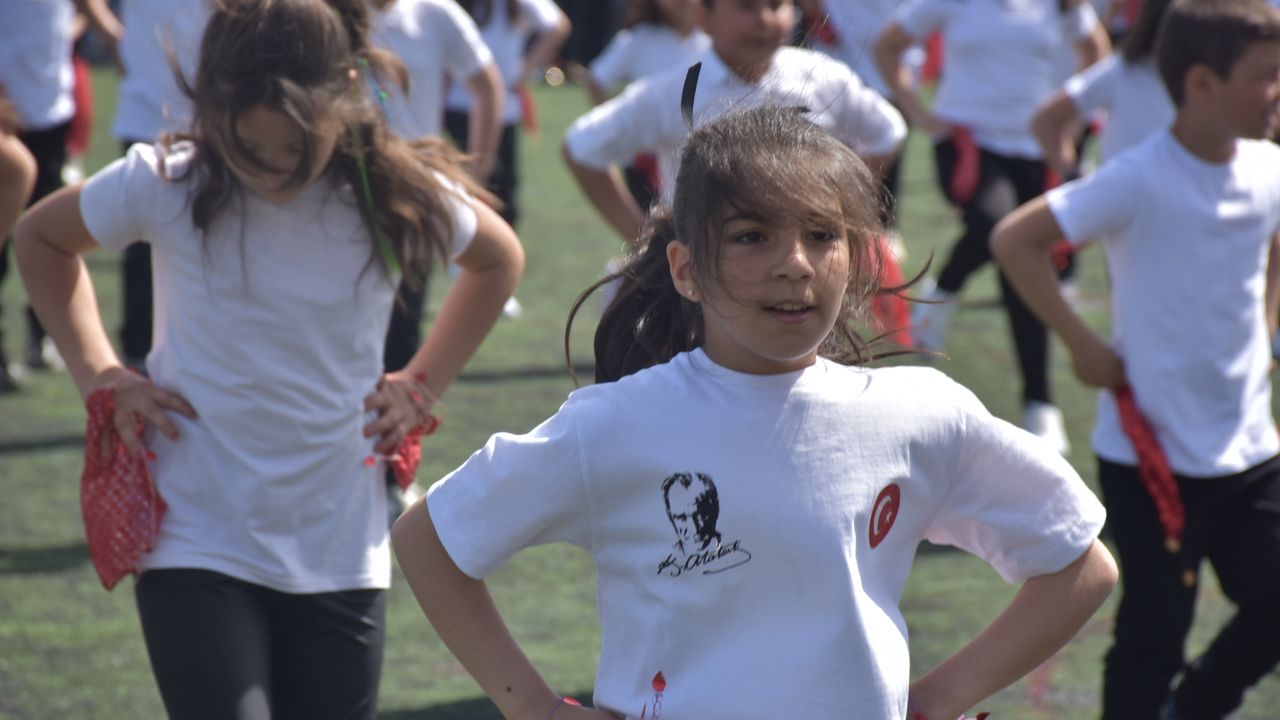 Karacasu'da 23 Nisan coşkusu