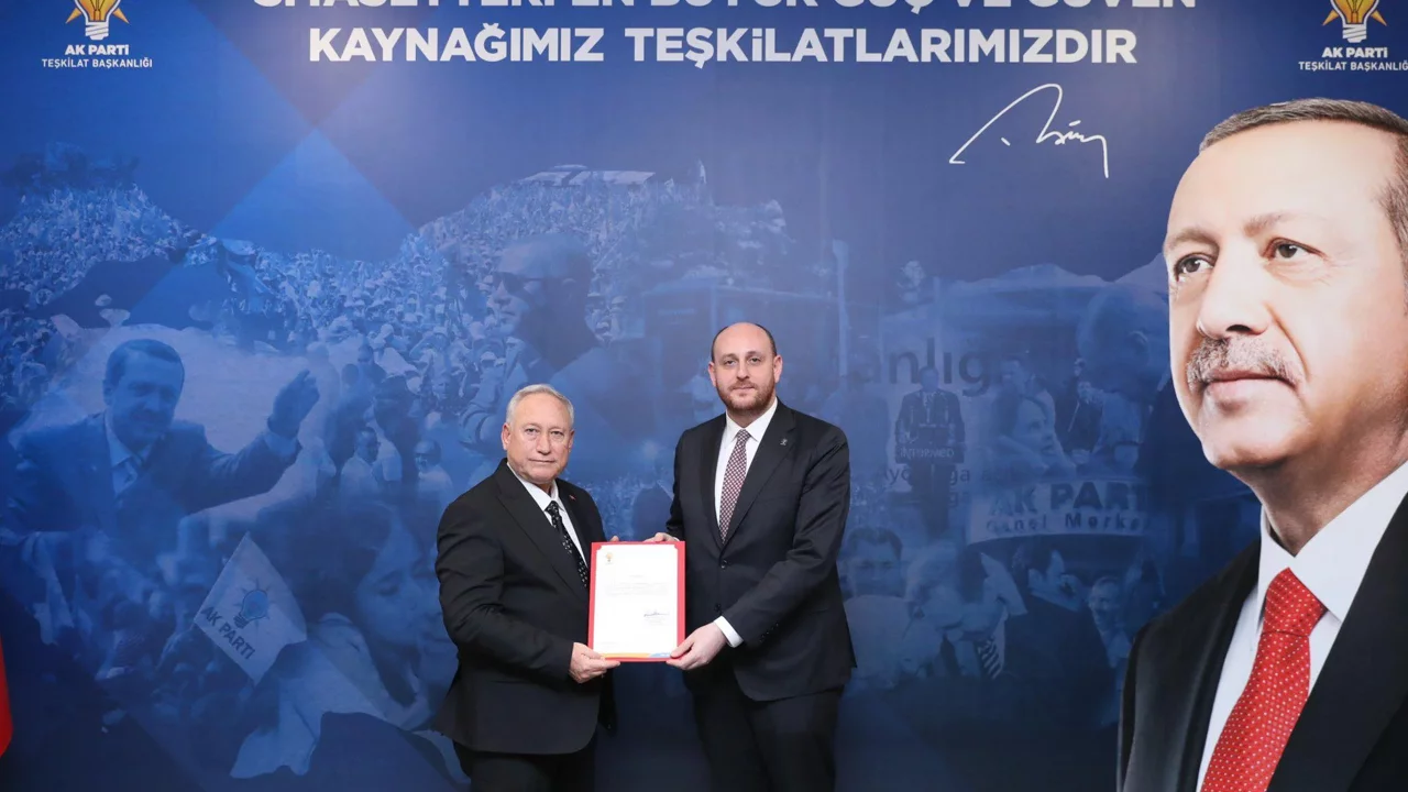 AK Parti İncirliova’da yeni yönetim listesi hazır