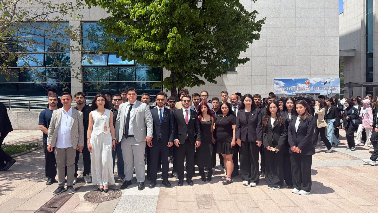 Gençler Meclis’te: İYİ Gençlik Aydın Ankara’da