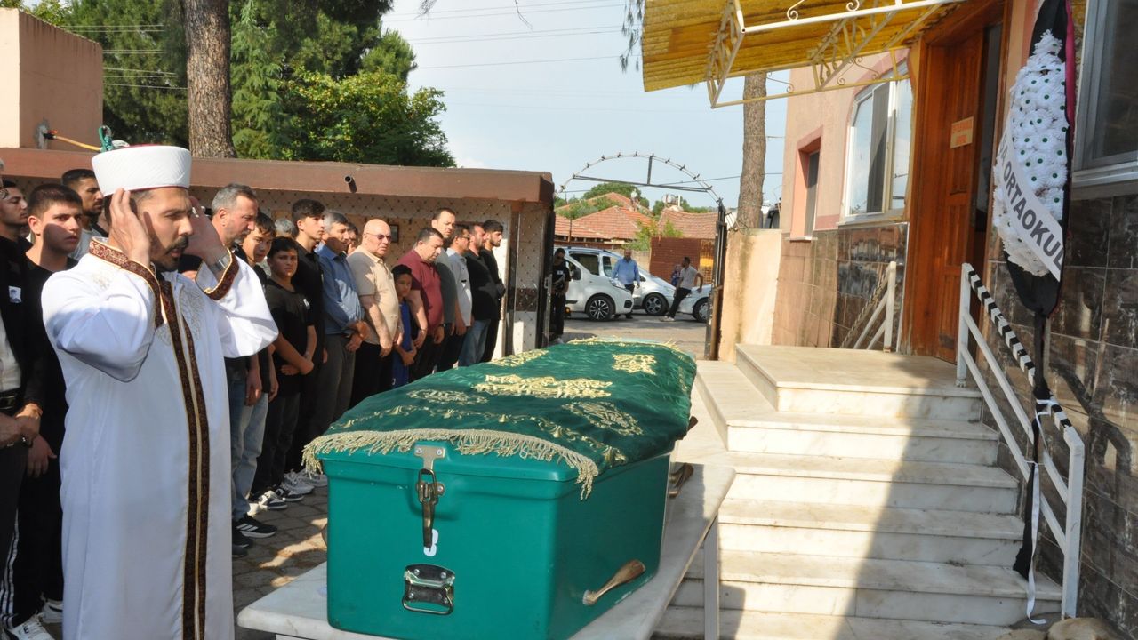 Gözyaşları sel oldu aktı: 15 yaşındaki Erdem sonsu