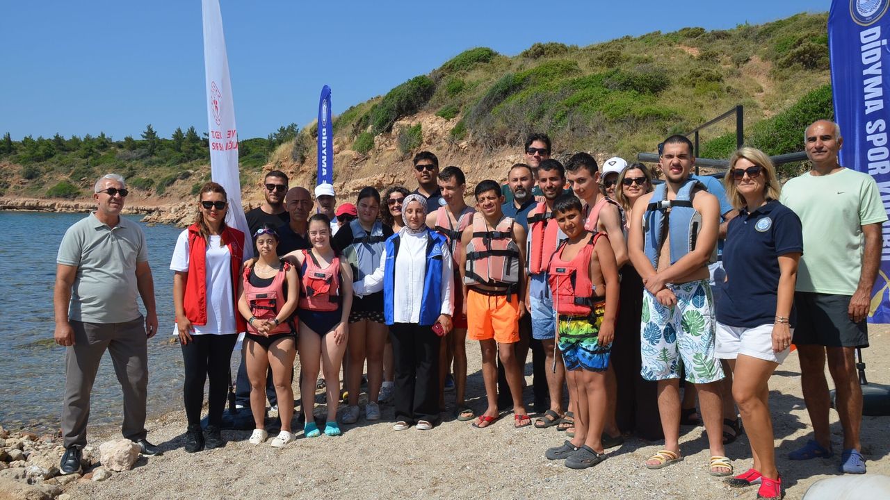 Didimli özel çocuklar kürek sporuyla tanıştı