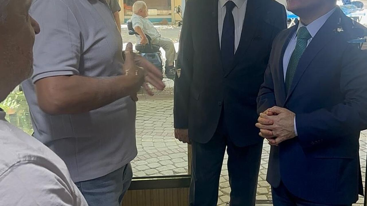 İncirliova esnafı, kaymakamı Vali Varol'a şikayet 
