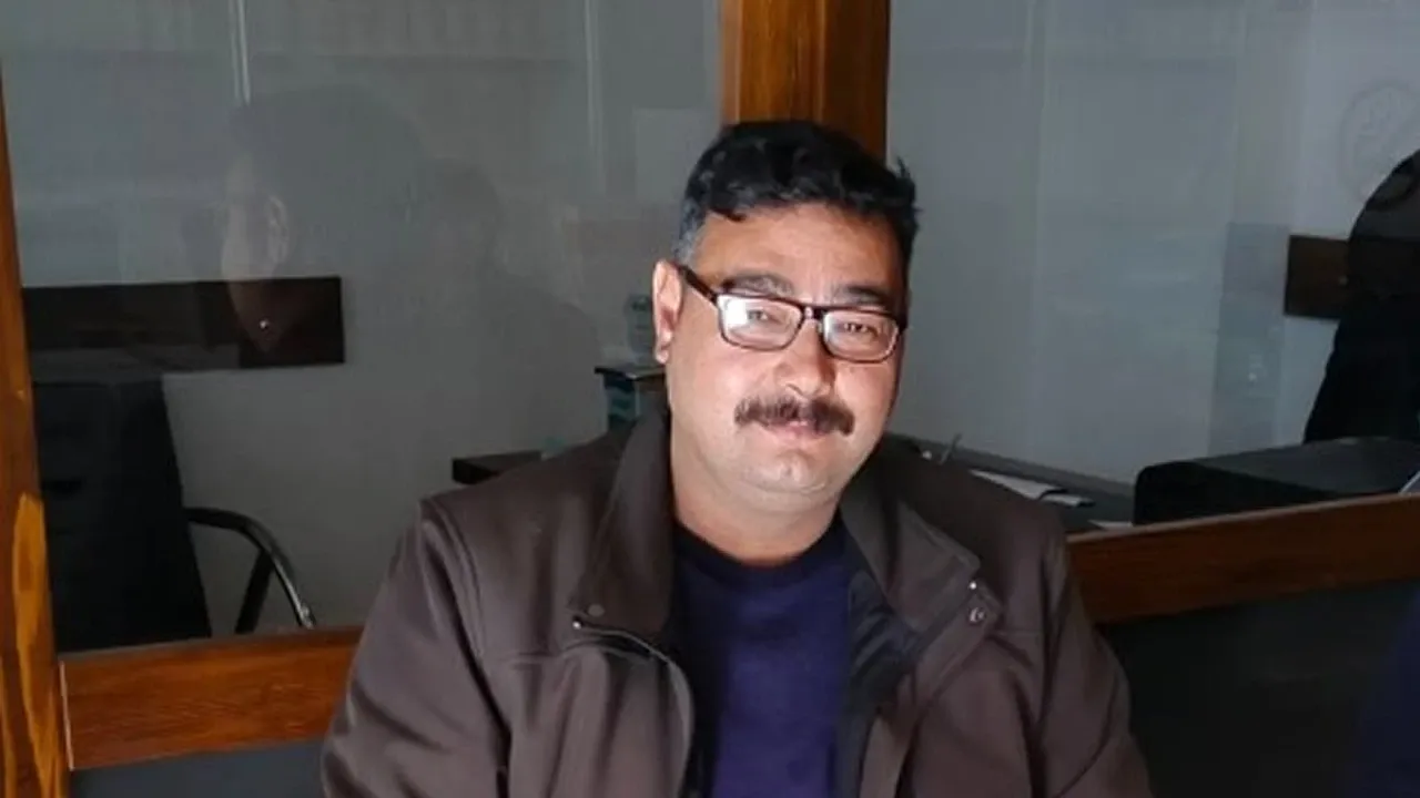 İstifa ettiği muhtarlığa büyük oy farkıyla seçildi
