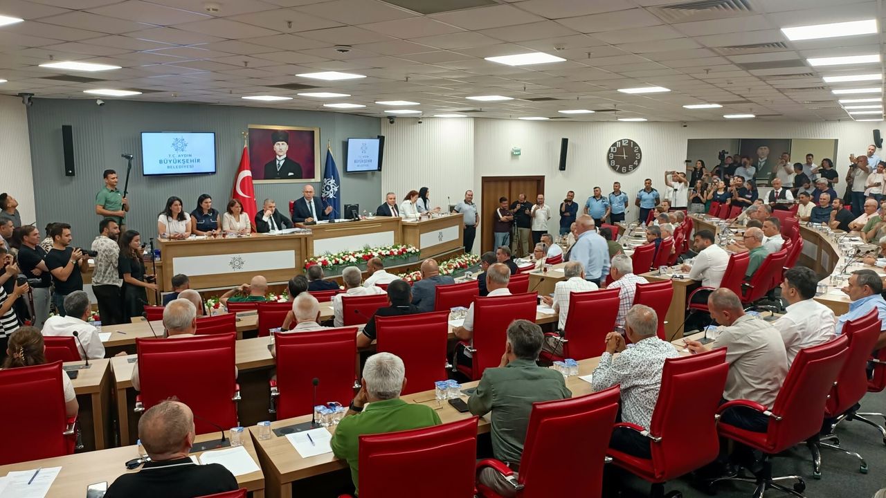 Aydın Büyükşehir Meclisinde 'pavyon' sözü ortalığı