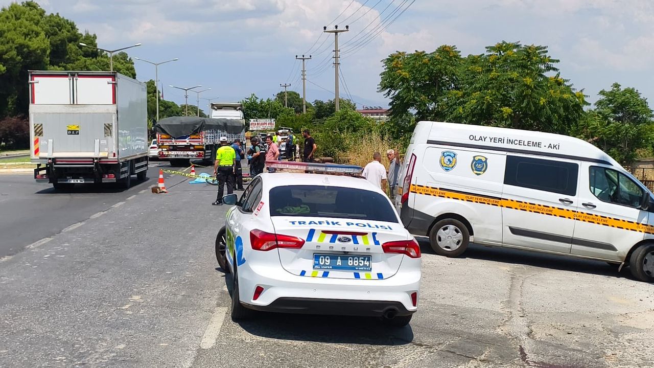Sultanhisar'da feci kaza: Motosiklet sürücüsü haya