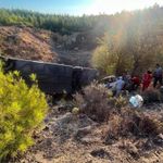 Otobüs ve otomobil şarampole devrildi: 2 ölü, 1 yaralı