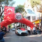 Buharkent’te yarış, ’seremonik start’ ile başladı