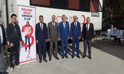 İl Milli Eğitim Müdürü ve veliler kan bağışında bulundu