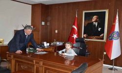 Baştuğ, koltuğunu Ünlü’ye devretti