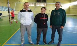 Nazilli’de geleceğin voleybolcuları yetişiyor