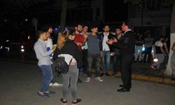 Polis ekipleri intihardan vazgeçirdi