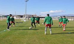 Naz-Naz, Kızılcabölük ile prova yapacak