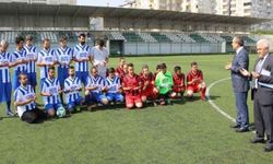 İmamlardan futbol resitali
