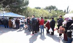 Büyükşehir 20 bin kişilik lokma hayrı yaptı