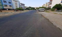 Bir taraf asfalt, bir taraf parke!