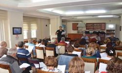 Kaymakamlık Korosu Zeki Müren’e hazırlanıyor