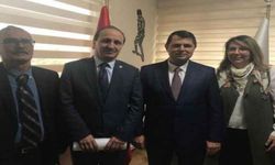 Tuna resmen aday