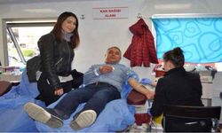 Aydınlılar Emre için el ele