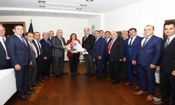 Çerçioğlu tebrikleri kabul ediyor