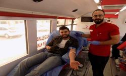 Karacasu'da öğrenciler, Kızılay için gönüllü oldu