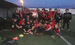Antrenör Şahin'e, doğum günü sürprizi