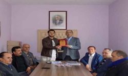 Karacasu Ziraat Odası'ndan basına plaket