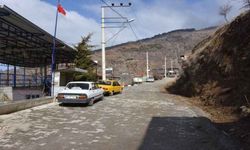 Apaklar’da yollar yenilendi
