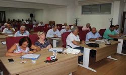 Bir mezara 2 defin meclis gündeminde