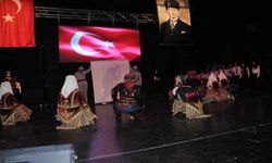 İstiklal Marşı’nın kabulü coşkuyla kutlandı
