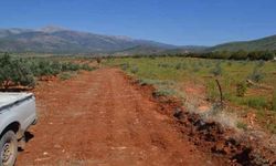 Karacasu'da araziler yolla buluşturuluyor