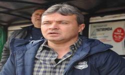 Ahmet Hoca oyuncularından memnun