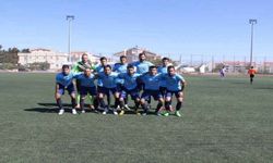 Yenihisarspor yoluna kayıpsız devam ediyor