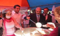 Kuşadası Belediyesi'nden aşure hayrı