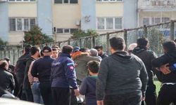 Sahada goller, dışarda yumruklar konuştu