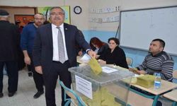 Bülbül ve Çankır, oylarını Nazilli’de kullandı