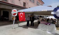 Düğün yemeğinde Kuran, hem Türkçe hem Arapça okundu