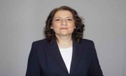 50 yaşında üniversiteyi bitirip aile danışmanı oldu