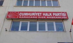 Ünlü’nün üyeliği iki istifa daha getirdi