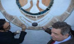 ADÜ Turizm Fakültesi duvarlarında barış güvercinleri
