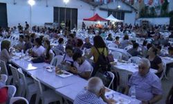Söke Belediyesi'nin iftar sofrasına yoğun ilgi