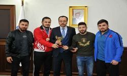 Rektör Bircan, şampiyonları ağırladı