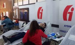Aydın’da vergi ödemeye gelenler kan bağışı yapıyor