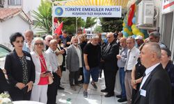 Emekliler Partisi Kuşadası İlçe Başkanlığı açıldı