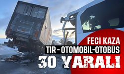 Feci zincirleme trafik kazası; 30 yaralı