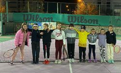 EA Tenis Akademisi, geleceğin yıldızlarını yetiştiriyor