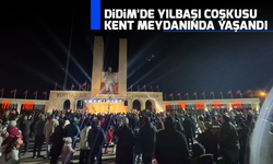 Didim’de yılbaşı coşkusu kent meydanında yaşandı