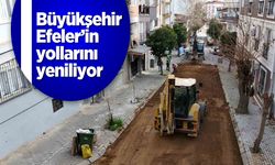 Büyükşehir Efeler’in yollarını yeniliyor