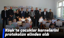 Köşk’te çocuklar karnelerini protokolün elinden aldı