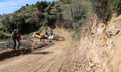 Başkan Yetişkin yıllardır devam eden yol sorununu çözdü