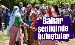 Bahar şenliğinde buluştular
